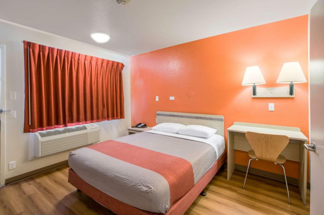 Motel 6 Williams, Ca Екстериор снимка