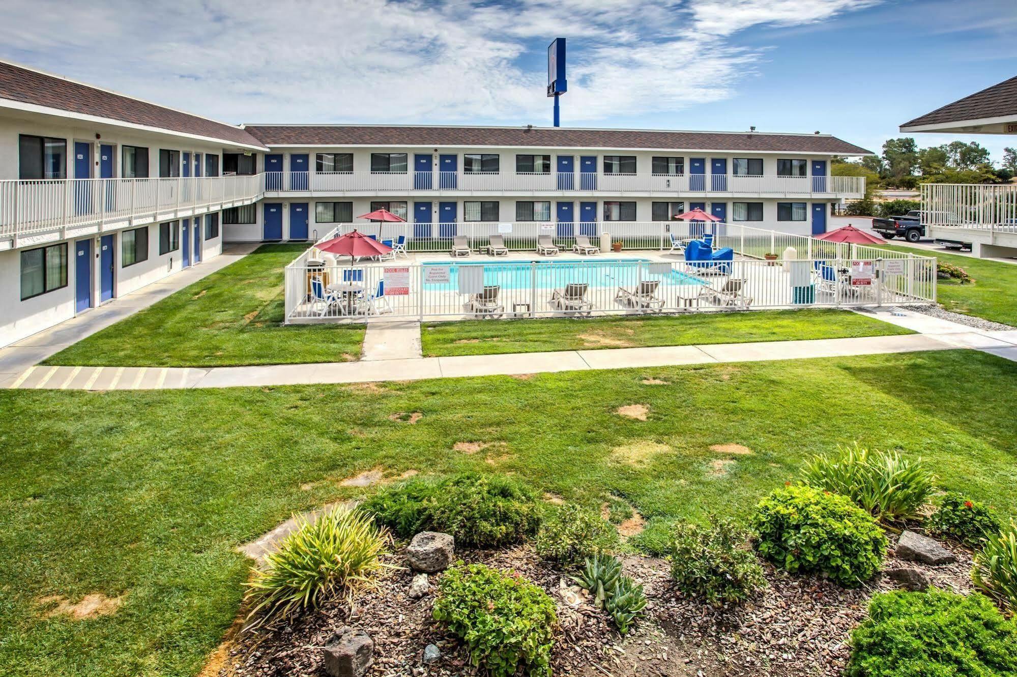 Motel 6 Williams, Ca Екстериор снимка